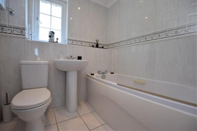 Photo 16