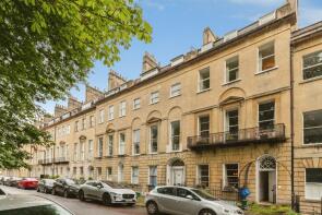Flat 2b, 29, Green Park, Kingsmead, Bath BA1 1HZ