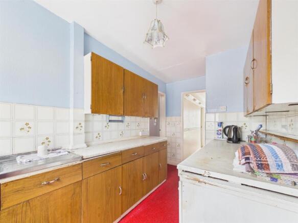 3 bed Semi-Detached for sale Image 5