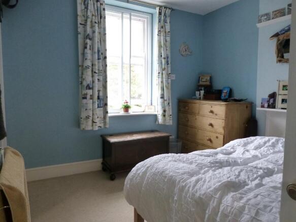 Photo 6