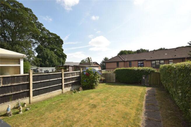 3 bed Terraced for sale Image 8