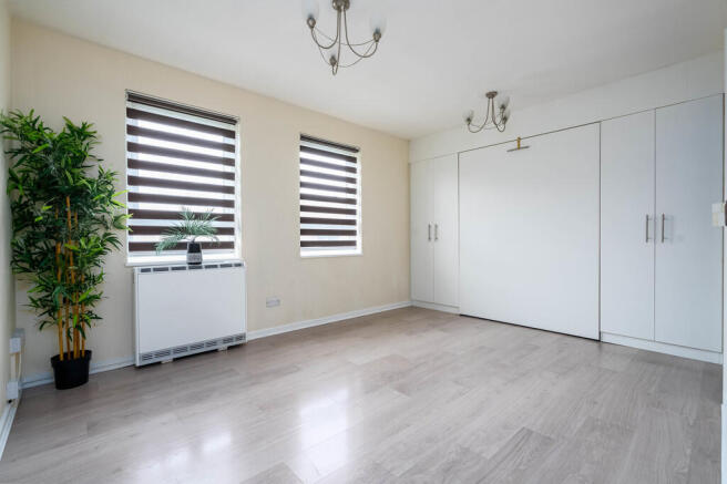 Bluebell Close, H...