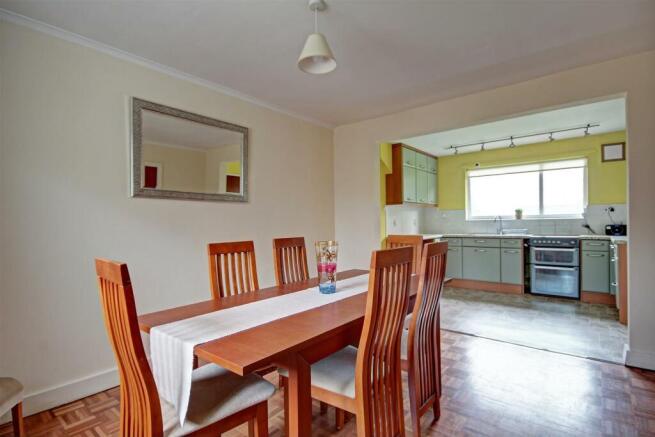 Open plan dining kitchen