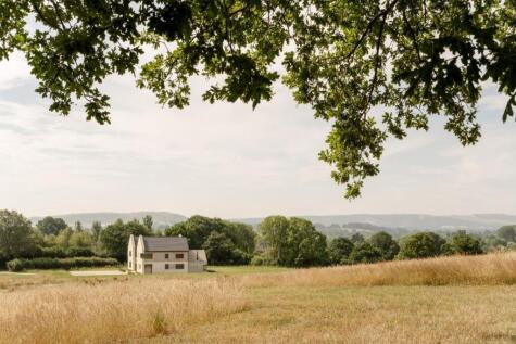 Harefield Farmhouse, Church Lane, East Orchard