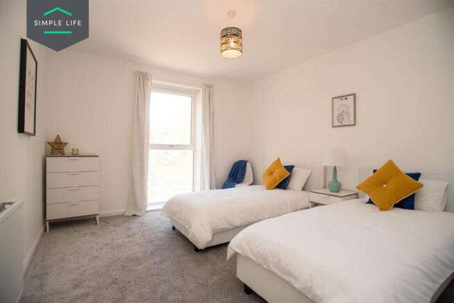 2 bed Apartment to rent Image 7