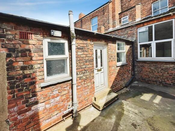 1 bed Flat to rent Image 6