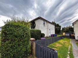 62, Ladyford Avenue, Kilwinning KA13 6DS