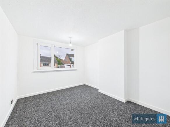 3 bed Semi-Detached for sale Image 11