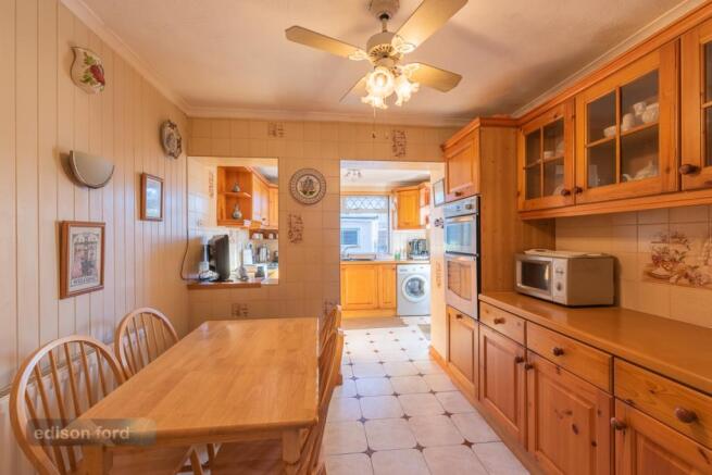 4 Lydebrook Close (1)
