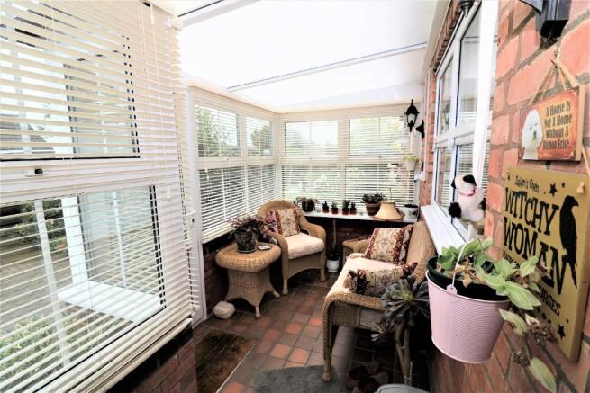 Rear conservatory Po