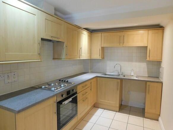 6 Foxford Court Kitchen (2)