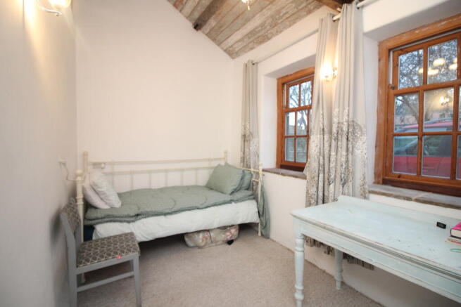 3 bed Cottage to rent Image 7
