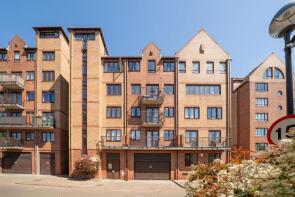 Flat 27, 87 Frans Hals Court, Amsterdam Road, London E14 3UX