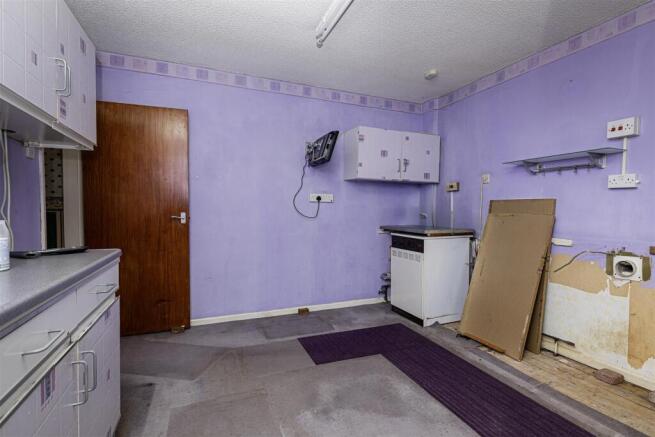 3 bed Detached for sale Image 8