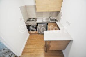 Flat D, 5, Archway Road, London N19 3TX