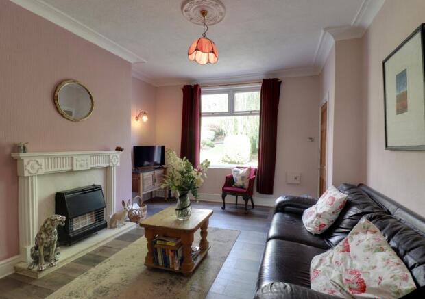 3 bed Terraced for sale Image 4