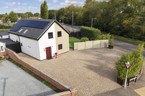 Heatherset Way, Red Lodge, Bury St. Edmunds, Suffolk, IP28