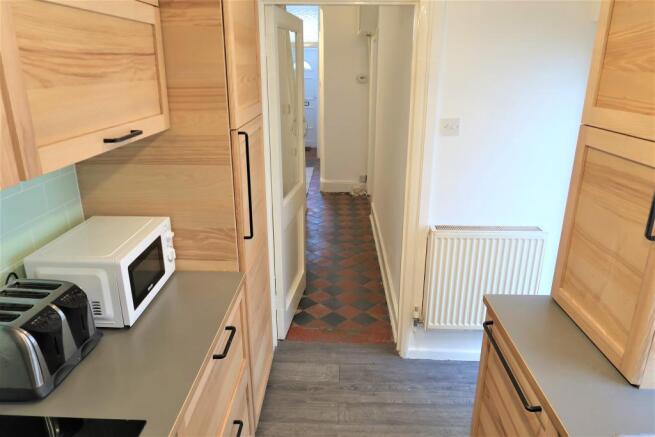 Kitchen (2)
