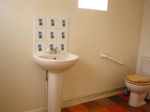Photo 6