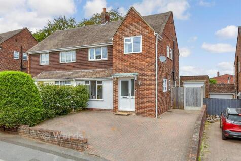 Firs Close, Aylesford, Kent