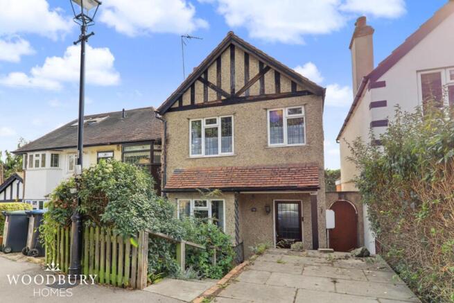 3-bed detached on Staples Road, Loughton, IG10, £625,000