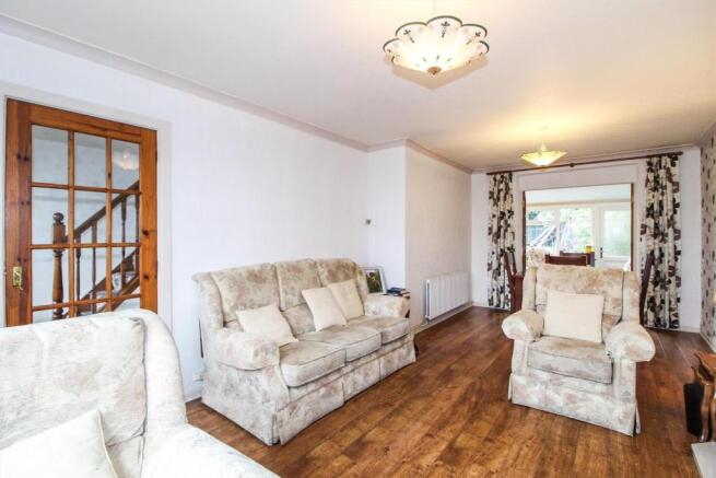 Living Room Pic 3