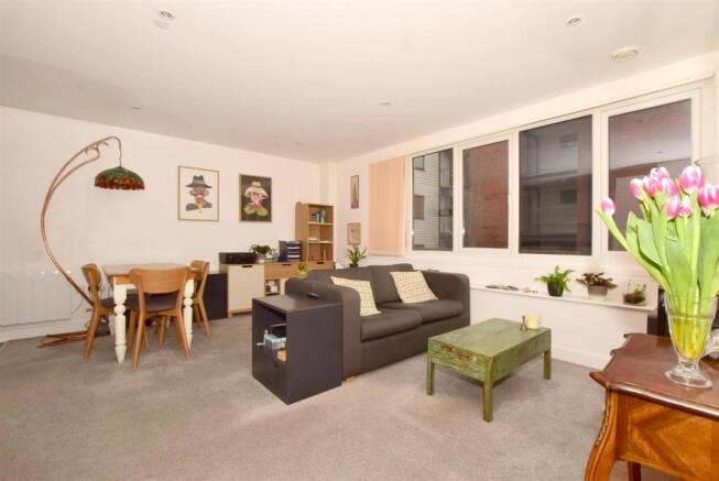 Kitchen/Living Room