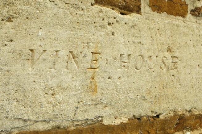 STONE FEATURES