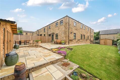 The Hayloft, Greenland Court, Oulton, Leeds, West Yorkshire
