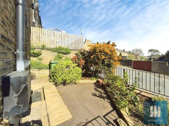 2 bed Terraced for sale Image 6