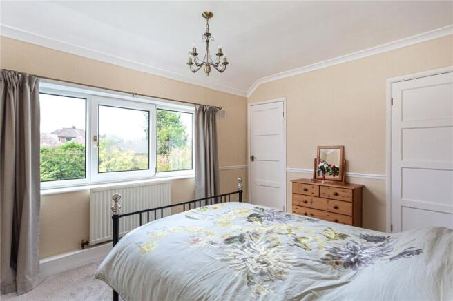 3 bed Semi-Detached for sale Image 10