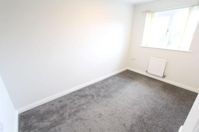 2 bed Terraced to rent Image 8