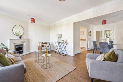 Rothschild Place, Tring, Hertfordshire, HP23