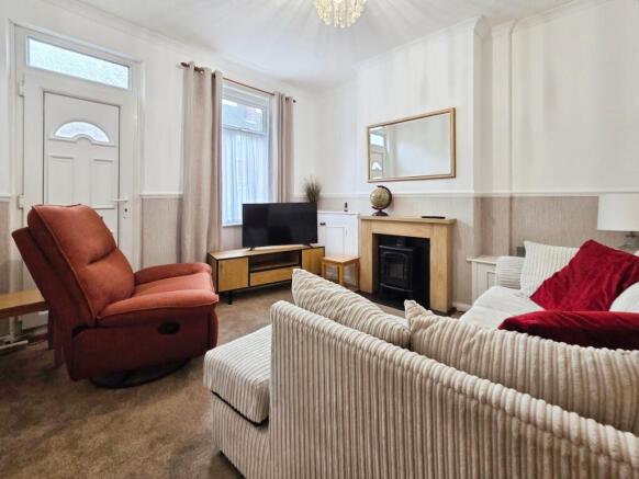 2 bed Terraced for sale Image 4