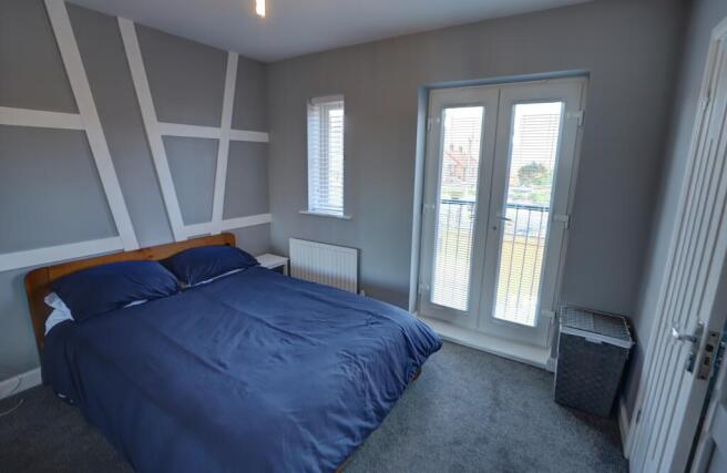 3 bed Semi-Detached for sale Image 7