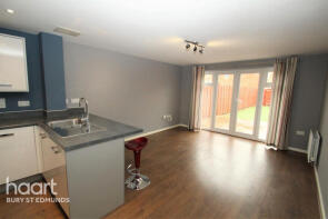 27, Curlew Close, Stowmarket IP14 5GL