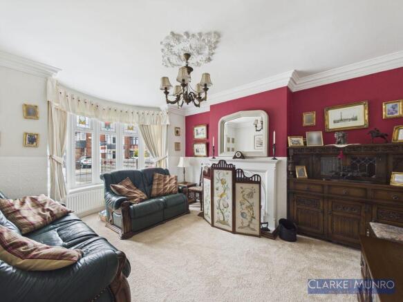 4 bed Semi-Detached for sale Image 6