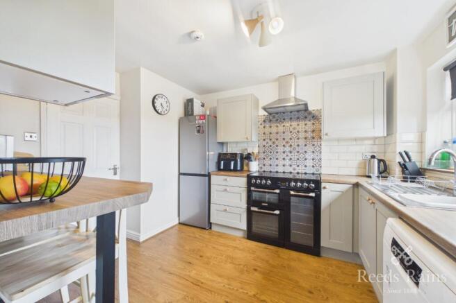 3 bed Semi-Detached for sale Image 7