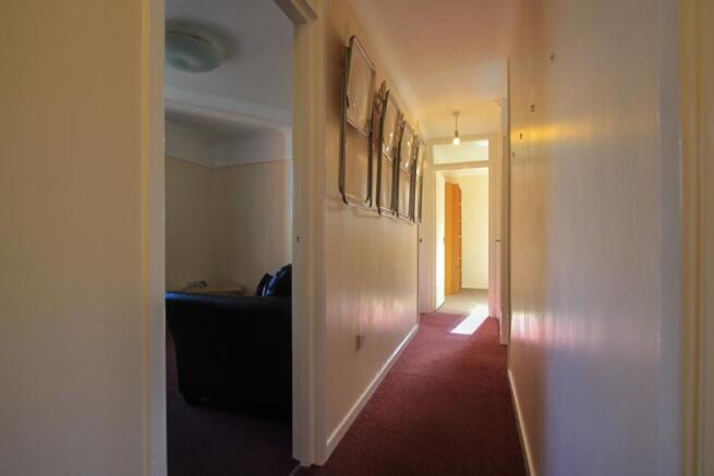 12 Stoneleigh LR-8.jpg