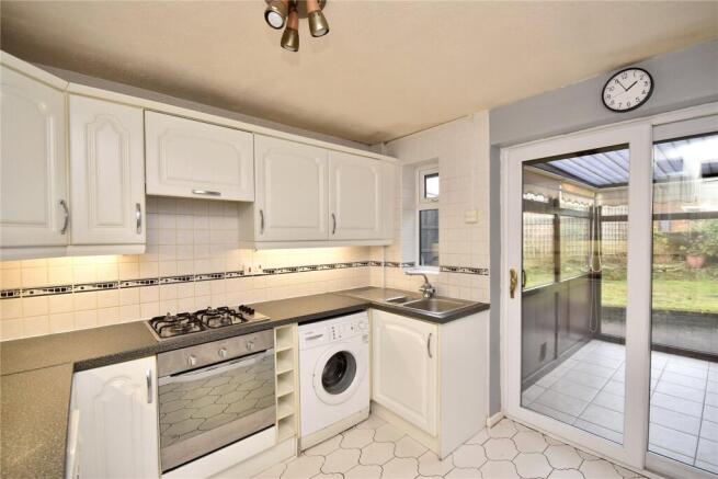 2 bed Semi-Detached Bungalow for sale Image 5
