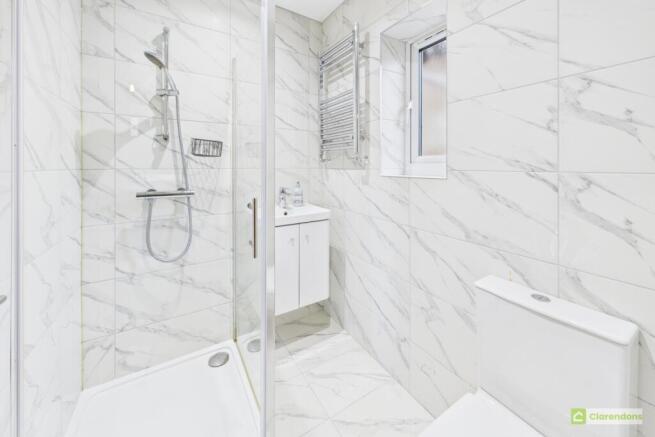 CAM02528G0-PR0423-STILL012