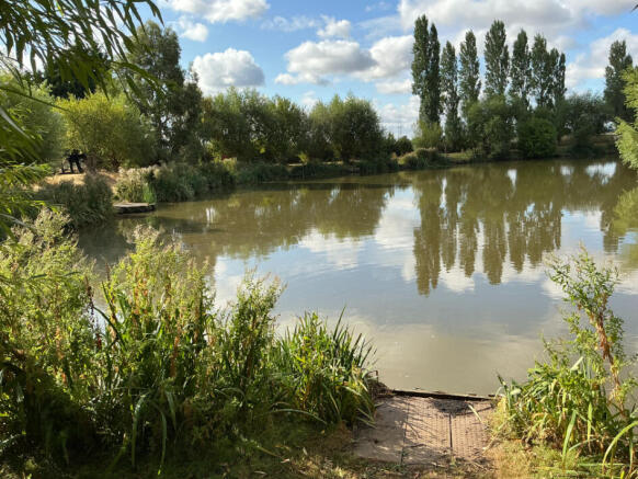 Swanland, South End, Thorne, Doncaster photo 4