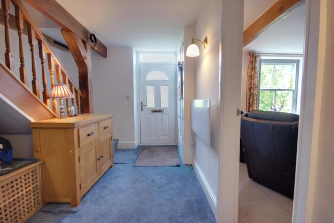 1 Entrance Hall B