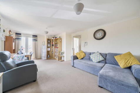 Tallow Close, Dagenham, London, RM9