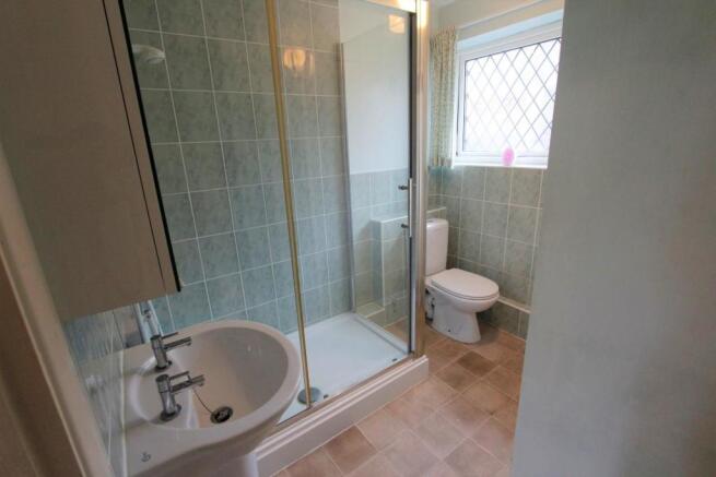 Bathroom.JPG