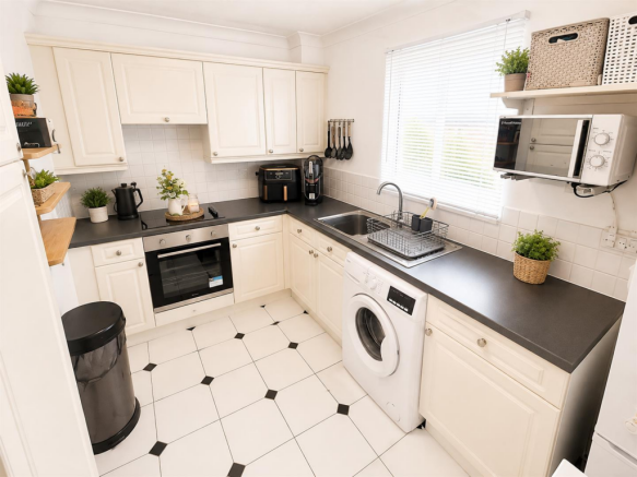 KITCHEN NEW.png