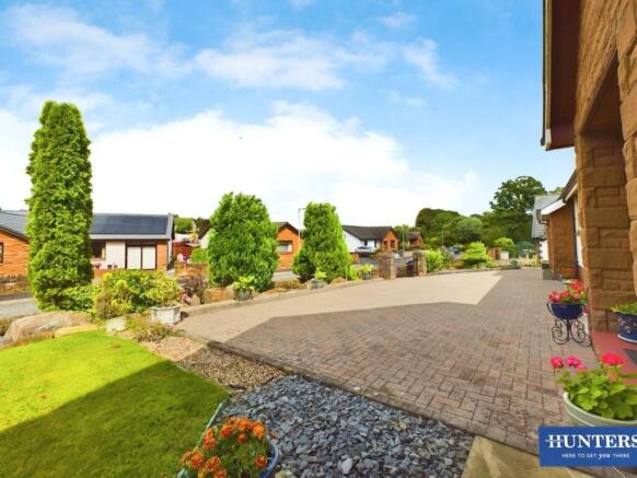 Driveway/Parking