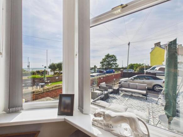 1 bed Flat for sale Image 12