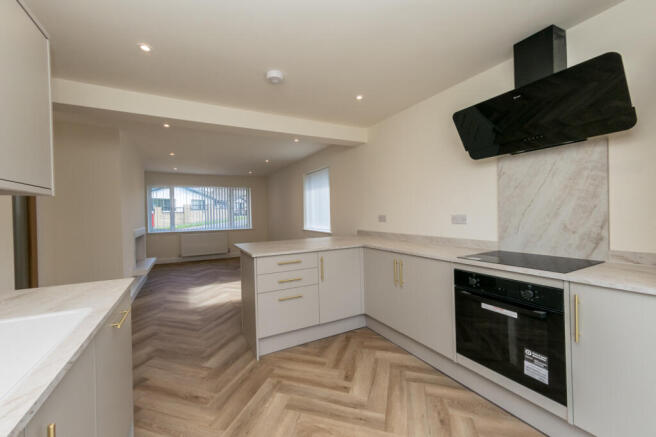 2 Temple Gate Avenue-13