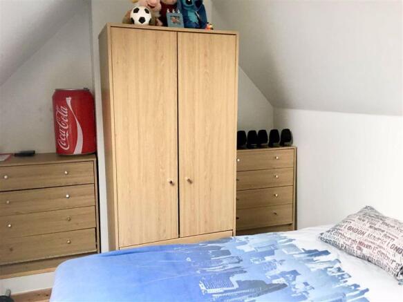 Loft Room 2